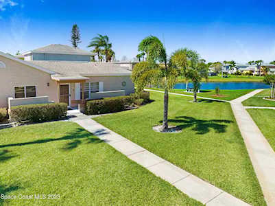 1465 NE Malibu Circle #106 Palm Bay, FL 32905