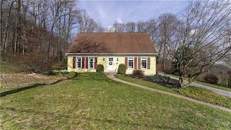 3473 Laurel Ln Center Valley, PA 18034
