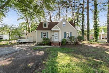 613 Harpersville Rd Newport News, VA 23601