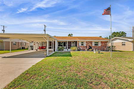 2034 Leisure Dr Winter Haven, FL 33881