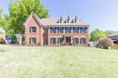 9638 Dove Spring Cv Germantown, TN 38139