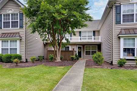 502 Settlement Dr Williamsburg, VA 23185