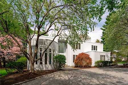 5 Random Farms Circle Chappaqua, NY 10514
