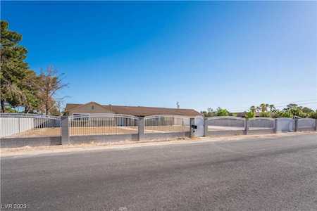 272 E Ford Ave Las Vegas, NV 89123