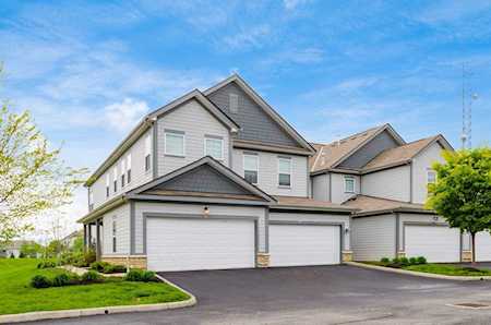 761 Redwood Lane Lewis Center, OH 43035