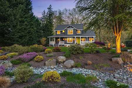 4622 332nd Ave SE Fall City, WA 98024