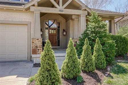 15088 Sherwood St Leawood, KS 66224