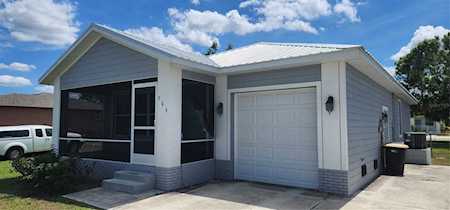 301 E Grace St Punta Gorda, FL 33950