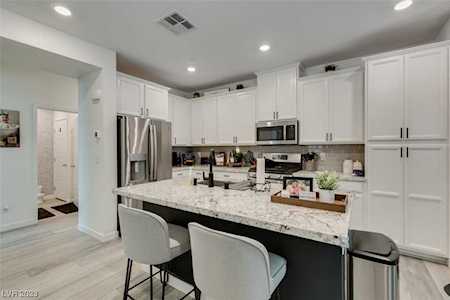 965 Nevada State Dr #42101 Henderson, NV 89002