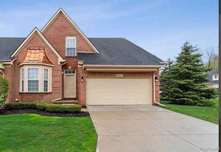 48835 Westbridge Dr Canton Twp, MI 48188