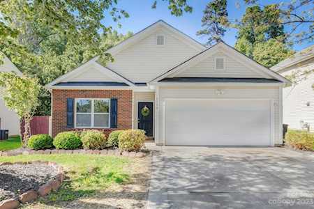 3130 Kayla Ln Charlotte, NC 28215