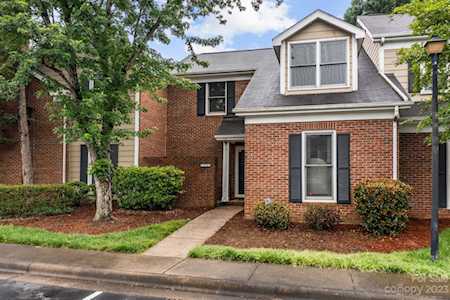 9130 Kings Canyon Dr Charlotte, NC 28226