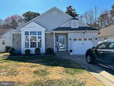 198 Holiday City Blvd Williamstown, NJ 08094
