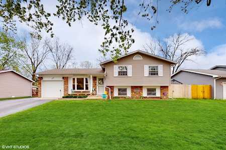 149 Plainview Dr Bolingbrook, IL 60440