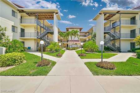 11220 Caravel Circle #106 Fort Myers, FL 33908