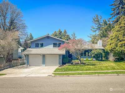 1715 Monroe Ave SE Renton, WA 98058