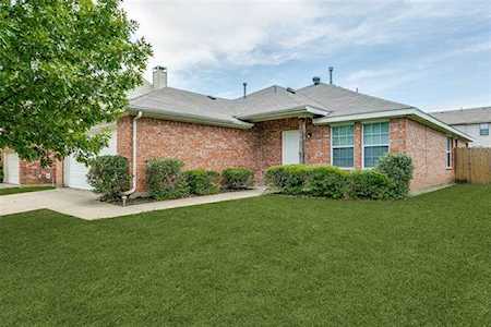 2720 Weslayan Drive Denton, TX 76210