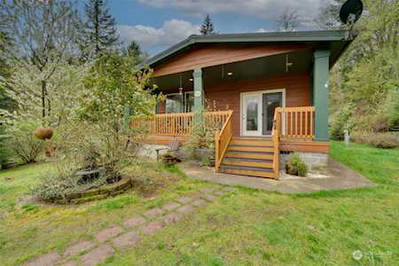 2187 Hazel Dell Rd Castle Rock, WA 98611