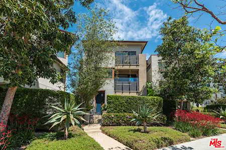 12804 S Seaglass Circle Playa Vista, CA 90094