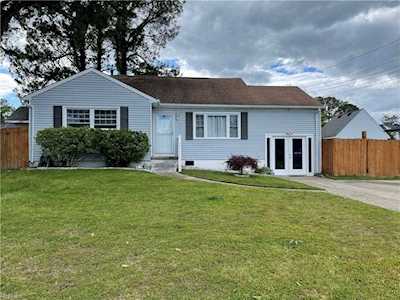 3110 Hornsea Rd Chesapeake, VA 23325