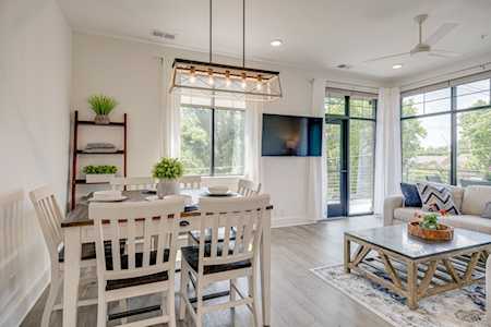 1403 Martin St #303 Nashville, TN 37203