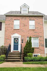 62 Highbluffs Boulevard Columbus, OH 43235