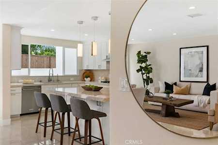 5 Senisa Way Irvine, CA 92612
