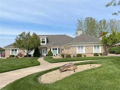 55 N Pointe Circle Lake St Louis, MO 63367
