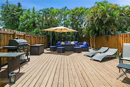 1323 NE 5th Ter #1323 Fort Lauderdale, FL 33304