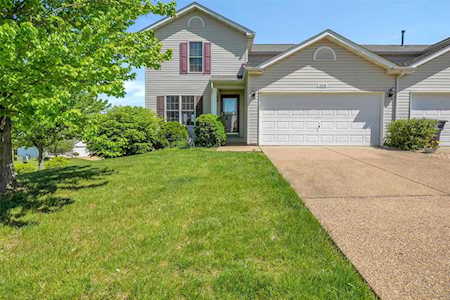 508 River Forest Dr Wentzville, MO 63385