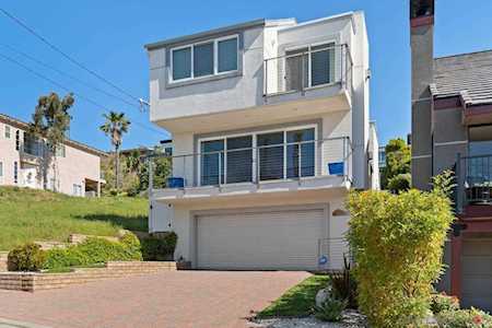 2380 Geranium St San Diego, CA 92109
