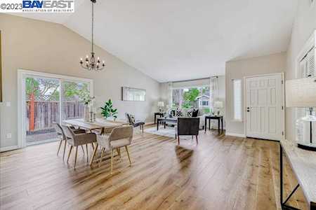 6903 Corte Barcelona Pleasanton, CA 94566