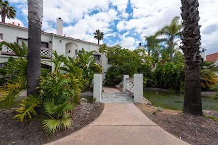 9458 Twin Trails Dr #102 San Diego, CA 92129