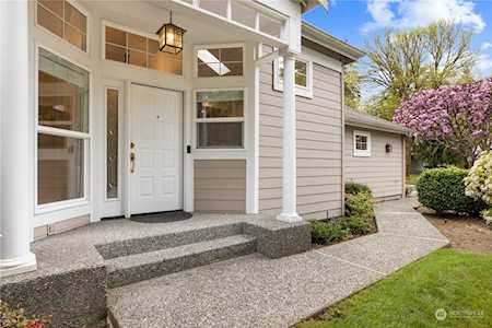18399 NE 97th Ct Redmond, WA 98052