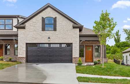 752 Wood Grove Cir Hixson, TN 37343