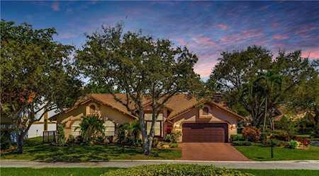 2107 Cherry Hills Way Coral Springs, FL 33071