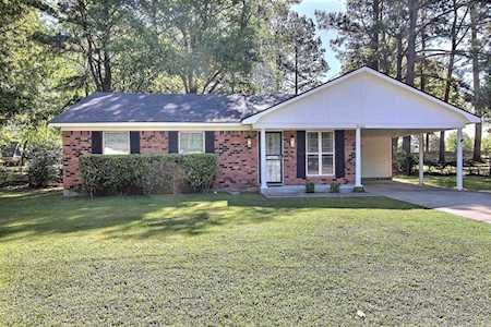 1030 Greenview Rd Collierville, TN 38017