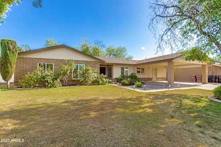 8825 E Altadena Ave Scottsdale, AZ 85260