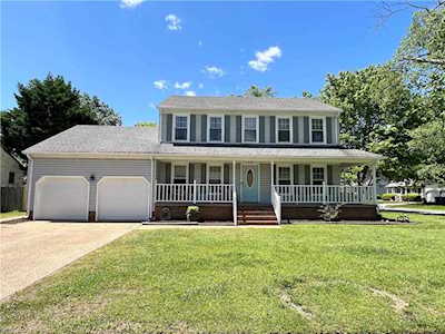 428 Currituck Dr Chesapeake, VA 23322