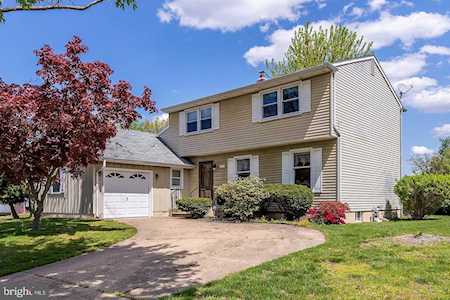 177 Golfview Dr Sewell, NJ 08080