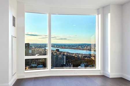 240 Devonshire Street #3904 Boston, MA 02110