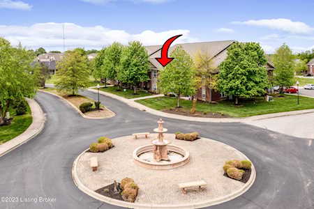 9101 Meadow Valley Ln #204 Louisville, KY 40291