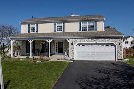 619 Chatham Circle Algonquin, IL 60102