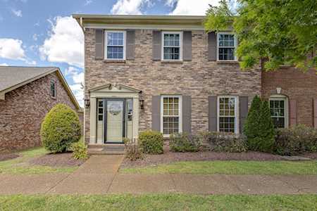 8960 Sawyer Brown Rd Nashville, TN 37221