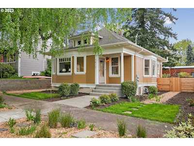 7813 SE Salmon ST Portland, OR 97215