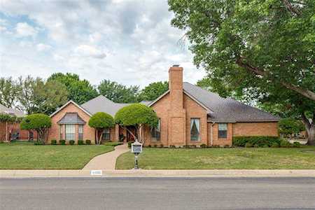 4800 Brockton Court Fort Worth, TX 76132