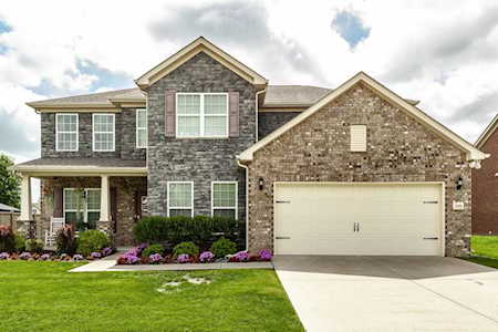 1005 Merrick Rd Hendersonville, TN 37075