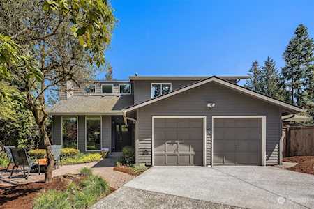 4422 187th Place SE Issaquah, WA 98027