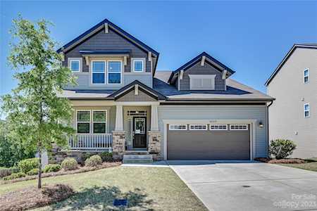 10109 Castlebrooke Dr Concord, NC 28027