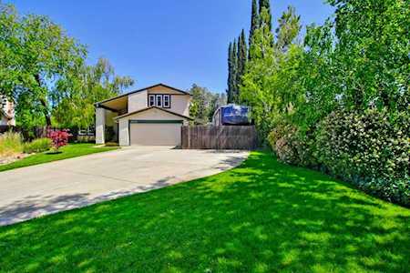 8942 Mountain Home Court Elk Grove, CA 95624